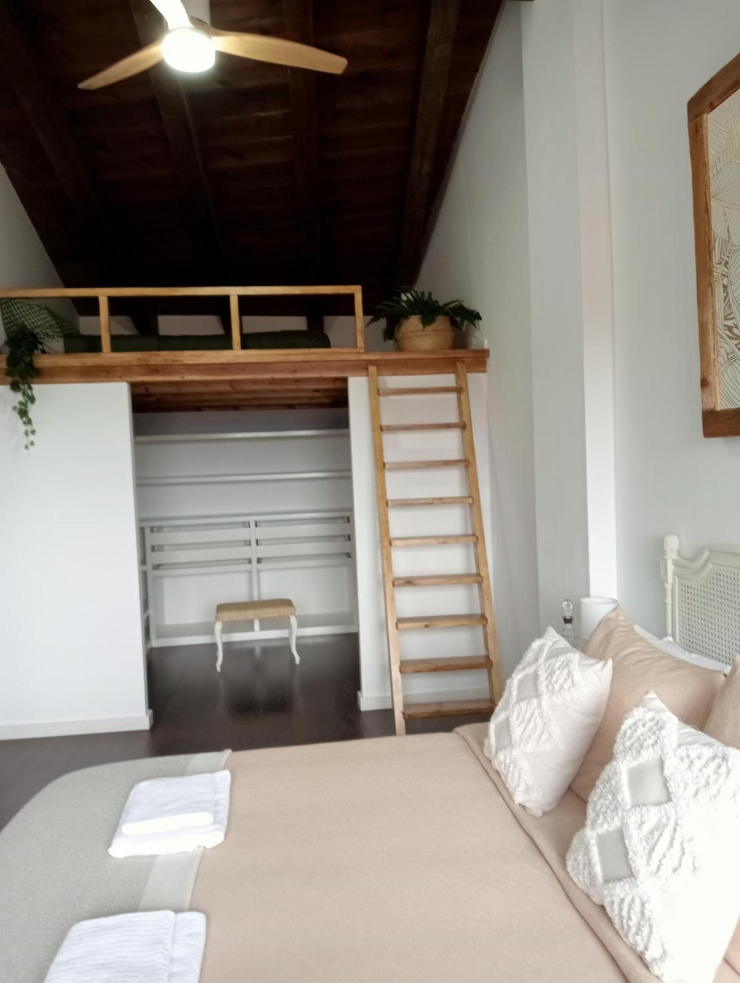 Casa Rural Alegre La Fresneda Luaran gambar